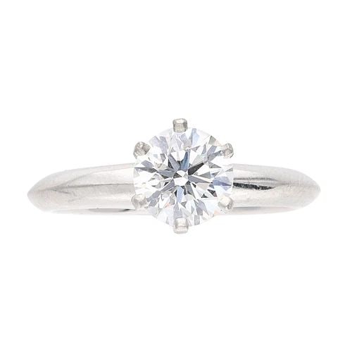TIFFANY & CO.. 1.00 CARAT F-VS1 DIAMOND 18K WHITE PLATINUM ENGAGEMENT RING: TIFFANY & CO.. 1.00 CARAT F-VS1 DIAMOND 18K WHITE PLATINUM ENGAGEMENT RING Title: Tiffany and Co 1.00 Carat Round Brilliant Shape F-VS1 Diamond 18 Karat White Platinum Engagement Ring Style: Engagemen