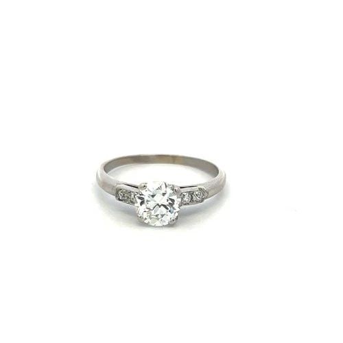 TIFFANY & CO 1.27 CARAT F VS1 DIAMOND PLATINUM ENGAGEMENT RING GIA: TIFFANY & CO 1.27 CARAT F VS1 DIAMOND PLATINUM ENGAGEMENT RING GIA Designer: Tiffany & Co Title: This elegant Tiffany & Co engagement ring features a stunning 1.27 carat Circular Brilliant Cut diamond