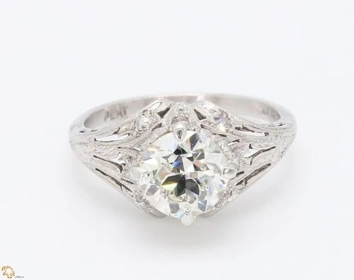 1.54 CARAT ROUND BRILLIANT SHAPE J-VS1 DIAMOND PLATINUM WEDDING RING (1 of 2)