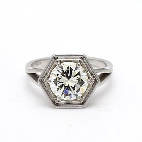 1.91 CARAT ROUND BRILLIANT M VS2 DIAMOND PLATINUM ENGAGEMENT RING: 1.91 CARAT ROUND BRILLIANT M VS2 DIAMOND PLATINUM ENGAGEMENT RING Title: 1.91 Carat Round Brilliant M VS2 Diamond Platinum Engagement Ring Style: Engagement Metal: Platinum Gemstone 1: 1.91 Carat Diam