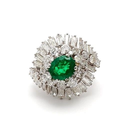 2.90 CARAT H SI1 DIAMOND 1.95 CARAT OVAL SHAPE EMERALD PLATINUM BALLERINA RING (1 of 2)