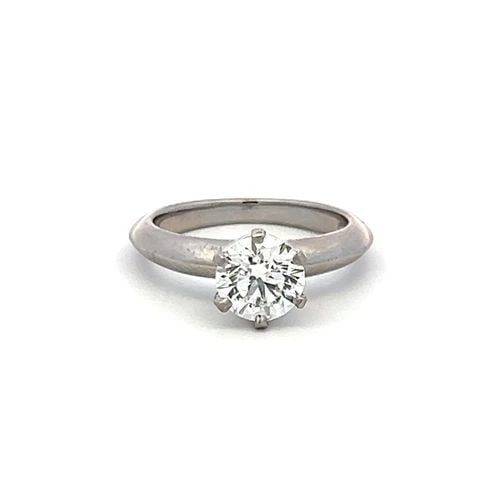 TIFFANY & CO 0.93 CARAT ROUND BRILLIANT F VVS2 DIAMOND PLATINUM RING: TIFFANY & CO 0.93 CARAT ROUND BRILLIANT F VVS2 DIAMOND PLATINUM RING Designer: Tiffany & Co Title: Tiffany & Co 0.93 Carat Round Brilliant F VVS2 Diamond Platinum Ring Metal: Platinum Gemstone 1: 0.93