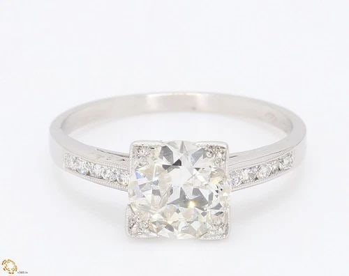 1.40 CARAT ROUND BRILLIANT G-I1 DIAMOND PLATINUM ENGAGEMENT RING (1 of 2)
