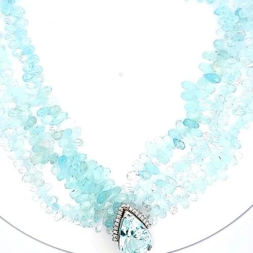 12.00 CARAT AQUAMARINE 0.50 CARAT DIAMOND 14K WHITE GOLD PENDANT NECKLACE: 12.00 CARAT AQUAMARINE 0.50 CARAT DIAMOND 14K WHITE GOLD PENDANT NECKLACE PRODUCT DESCRIPTION Title: 12.00 Carat Aquamarine 0.50 Carat Round Brilliant Diamond 14K White Gold Pendant Necklace Style: Pe