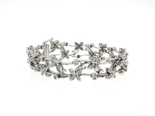 VINTAGE 14K WHITE GOLD LINK BRACELET WITH 1.7 CARAT ROUND DIAMONDS: VINTAGE 14K WHITE GOLD LINK BRACELET WITH 1.7 CARAT ROUND DIAMONDS VINTAGE 14K WHITE GOLD LINK BRACELET WITH 1.7 CARAT ROUND DIAMONDS PRODUCT DESCRIPTION Detailed Description: Embrace elegance with th