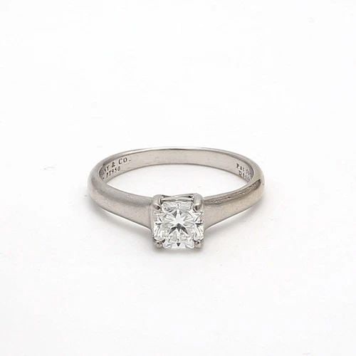 TIFFANY & CO. 0.73 CARAT EMERALD CUT F VVS1 DIAMOND WHITE PLATINUM RING: TIFFANY & CO. 0.73 CARAT EMERALD CUT F VVS1 DIAMOND WHITE PLATINUM RING Title: Tiffany & Co 0.73 Carat Emerald Cut F VVS1 Diamond White Platinum Engagement Ring Style: Engagement Metal: White Platinum