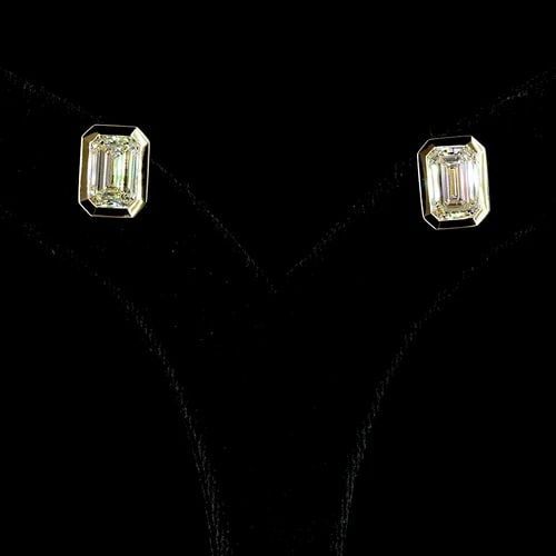 LAB-GROWN 4.52 CARAT EMERALD E-F-VS1 DIAMOND 14K YELLOW GOLD STUDS EARRINGS: LAB-GROWN 4.52 CARAT EMERALD E-F-VS1 DIAMOND 14K YELLOW GOLD STUDS EARRINGS Title: High-quality Brand-New Echo Friendly Elegant Lab-Grown 4.52 Carat Emerald E-F-VS1 Diamond 14K Yellow Gold Studs Earri