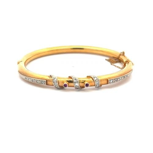 0.28 CARAT CIRCULAR BRILLIANT DIAMOND 0.05 CARAT RUBY 18K YG BANGLE BRACELET (1 of 2)