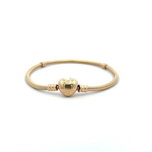 PANDORA 19.50 GRAMS 7.75 INCH 14 KARAT YELLOW GOLD CHAIN BRACELET: PANDORA 19.50 GRAMS 7.75 INCH 14 KARAT YELLOW GOLD CHAIN BRACELET PRODUCT DESCRIPTION Designer: Pandora Title: Pandora 14 Karat Yellow Gold Chain Bracelet Style: Chain Metal: 14 Karat Yellow Gold Dime