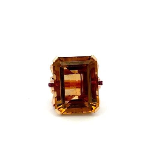 VINTAGE 14K TWO TONE GOLD COCKTAIL RING WITH 0.2 CARAT RUBY & CITRINE SIZE 7: VINTAGE 14K TWO TONE GOLD COCKTAIL RING WITH 0.2 CARAT RUBY & CITRINE SIZE 7 PRODUCT DESCRIPTION Video: Video Link Detailed Description: Vintage 14K Two Tone Gold Citrine and Ruby Ring Size 7 DESCRIPT