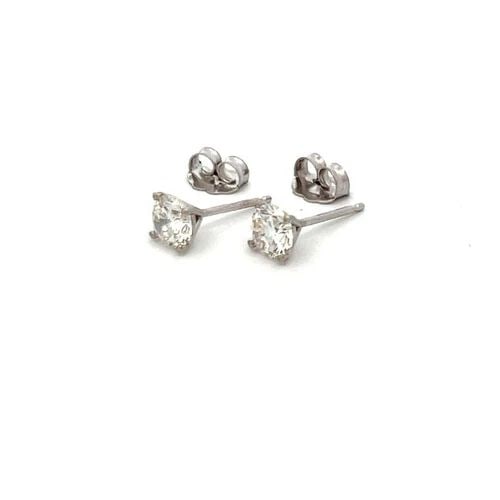 1.00 CARAT ROUND BRILLIANT I VS1 DIAMOND 14K WHITE GOLD STUD EARRINGS: 1.00 CARAT ROUND BRILLIANT I VS1 DIAMOND 14K WHITE GOLD STUD EARRINGS 1.00 Carat Round Brilliant I VS1 Diamond 14 Karat White Gold Stud Earrings 14k Details Department Unisex Adults Main Stone Diamond