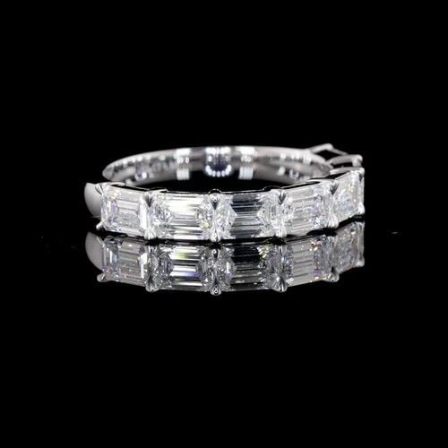 LAB-GROWN 2.88 CARAT CUSHION BRILLIANT J-VVS2 DIAMOND 14K WHITE GOLD PENDANT PEN: LAB-GROWN 2.88 CARAT CUSHION BRILLIANT J-VVS2 DIAMOND 14K WHITE GOLD PENDANT PEN PRODUCT DESCRIPTION Title: High-quality Brand-New Echo Friendly Elegant Lab-Grown 2.88 Carat Cushion Brilliant J-VVS2 D