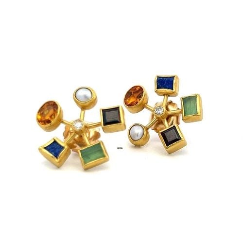 ESTATE 18K YELLOW GOLD LEVERBACK EARRINGS WITH 10.5-10.8 MM CORAL GEMSTONE: ESTATE 18K YELLOW GOLD LEVERBACK EARRINGS WITH 10.5-10.8 MM CORAL GEMSTONE ESTATE 18K YELLOW GOLD LEVERBACK EARRINGS WITH 10.5-10.8 MM CORAL GEMSTONE PRODUCT DESCRIPTION Video: Video Link Detailed Des
