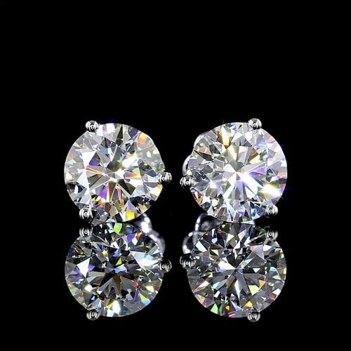 LAB-GROWN 1.45 CARAT ROUND D-VVS2 DIAMOND PLATINUM THREE STONES RING (1 of 2)