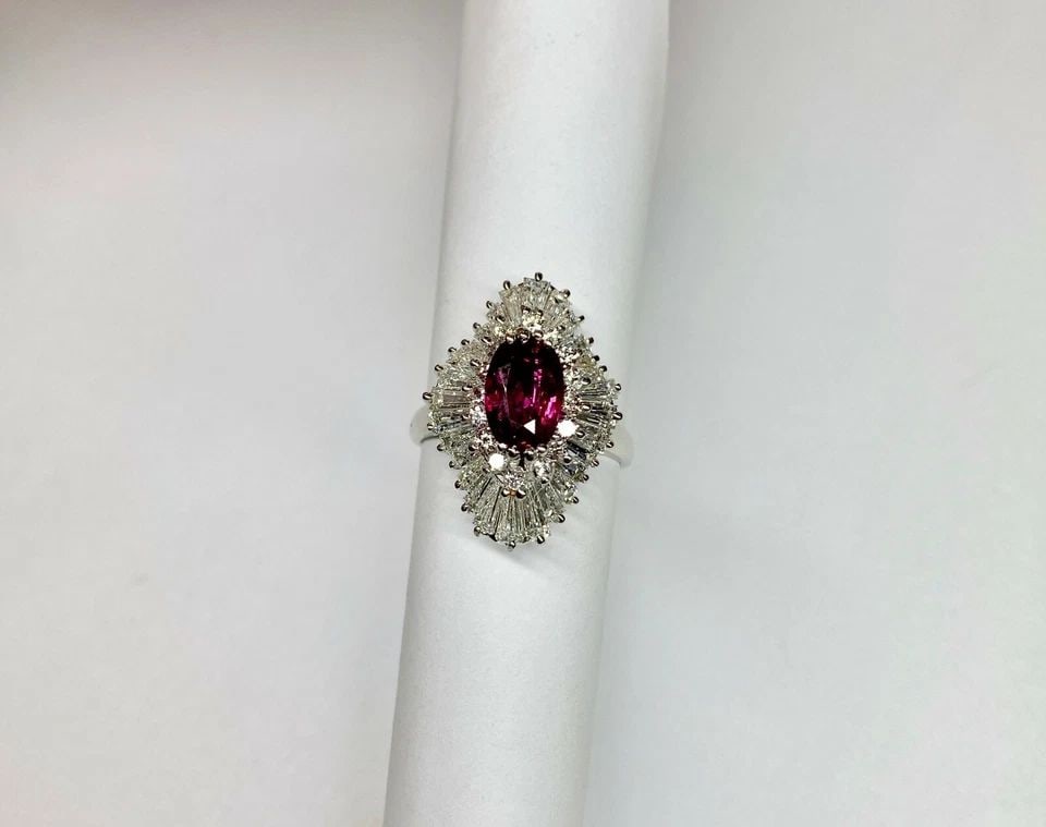PLATINUM RING/PENDANT, 4CTW DIAMONDS, 2CT NATURAL RUBY ( SIZE 7.25 ) 14.4 GRAMS (1 of 2)