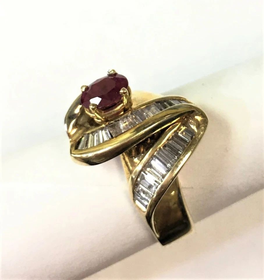 14K GOLD TWO-TONE RING, 0.60CTS RUBY, 1.0CTS OF DIAMONDS ( SIZE: 7.75 ) 9.7G (1 of 2)