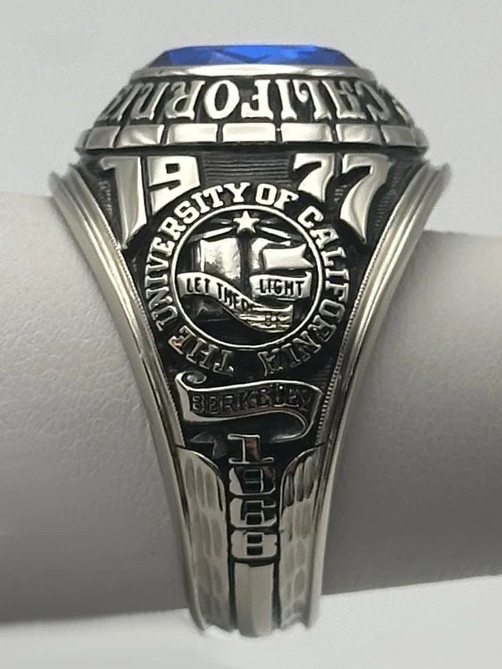 9K WHITE GOLD JOSTEN'S CLASS RING, CAL BERKELEY, ( SIZE: 10.5 ) 17.1G (1 of 2)