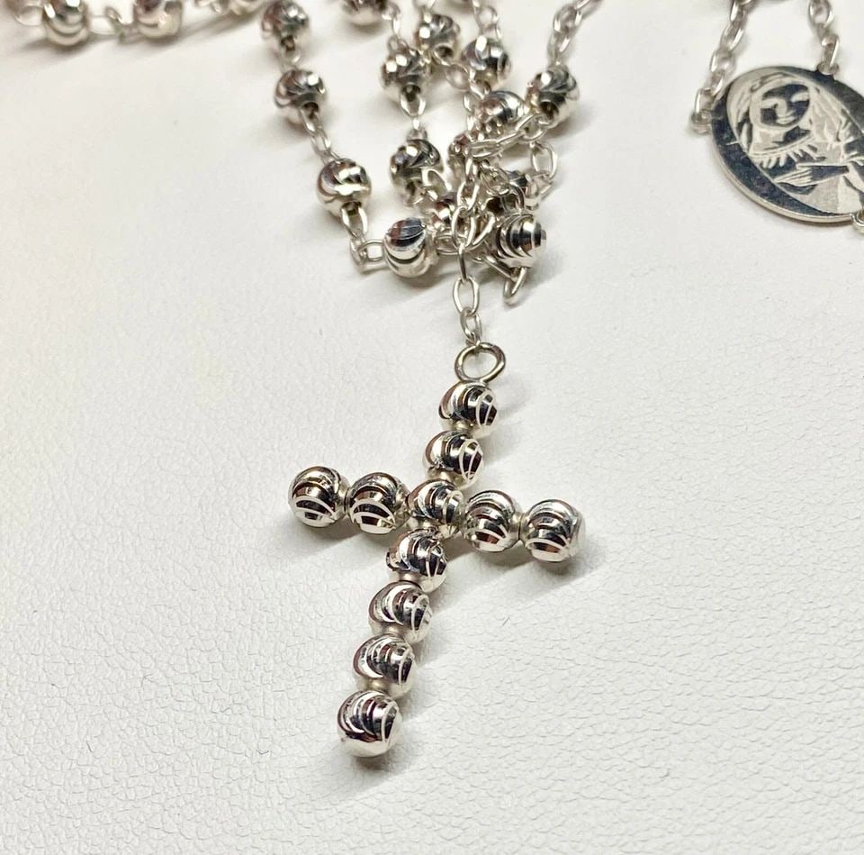 10K WHITE GOLD ROSARY (MADE IN ITALY) 32 INCHES 12.9 GRAMS (1 of 2)
