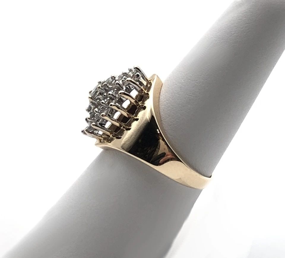 14K GOLD CLUSTER RING 0.80CTS NATURAL DIAMONDS (SIZE: 8) 7.8 GRAMS (1 of 2)