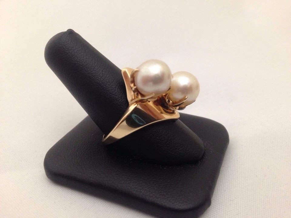 LADIES RING 14K YELLOW GOLD WITH TWO 8.5MM PEARLS (SIZE 8.5) 10.9 GRAMS (1 of 2)