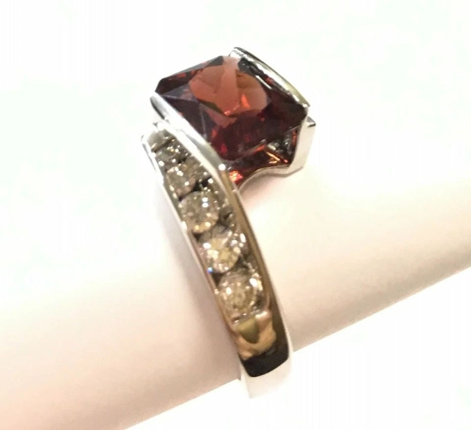 14K WHITE GOLD RING WITH 9.4MM GARNET AND 0.50CTS DIAMONDS (SIZE 6.75) 6.2 GRAMS (1 of 2)
