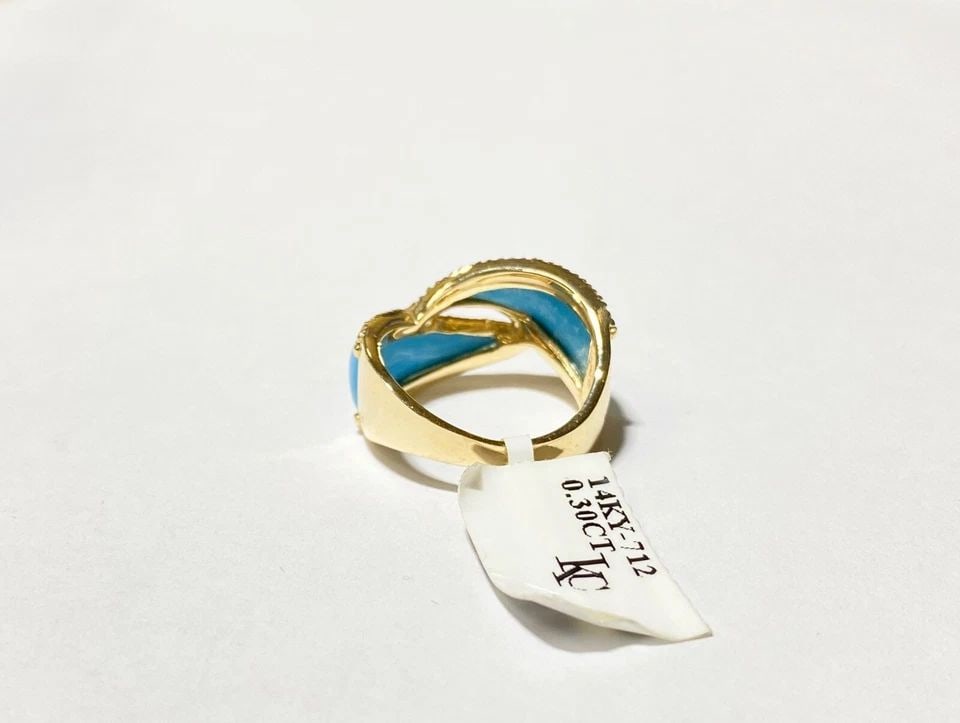 WOMEN'S 14K YELLOW GOLD RING WITH TURQUOISE AND 0.30CTS DIAMONDS (SIZE 6.5) 5.3G: WOMEN'S 14K YELLOW GOLD RING WITH TURQUOISE AND 0.30CTS DIAMONDS (SIZE 6.5) Women's 14k Yellow Gold Ring with Turquoise and 0.30CTS Diamonds (Size 6.5) You are bidding on a new with tags Women's 14k Y