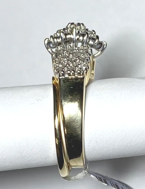 NEW 10K GOLD WEDDING RING/BAND WITH 0.50CTW DIAMONDS (SIZE 6.75) 6.6 GRAMS: 10k Yellow Gold Wedding Ring / Band with 0.50cts of Diamonds You are bidding on a Women's 10k Yellow Gold Wedding Ring/Band Set with 1/2ctw diamonds. The ring has minor scuffs and scratches from being