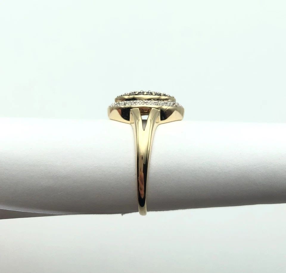 14K GOLD EYE SHAPED RING, WHITE & CHAMPAGNE DIAMONDS 0.52CTW (SIZE 9) 5.1G: 14K GOLD EYE SHAPED RING WITH WHITE AND CHAMPAGNE DIAMONDS 0.52CTW (SIZE: 9) 14k Gold Eye shaped Ring with White and Champagne Diamonds You are bidding on a 14k Gold Eye shaped Ring with White and Cha