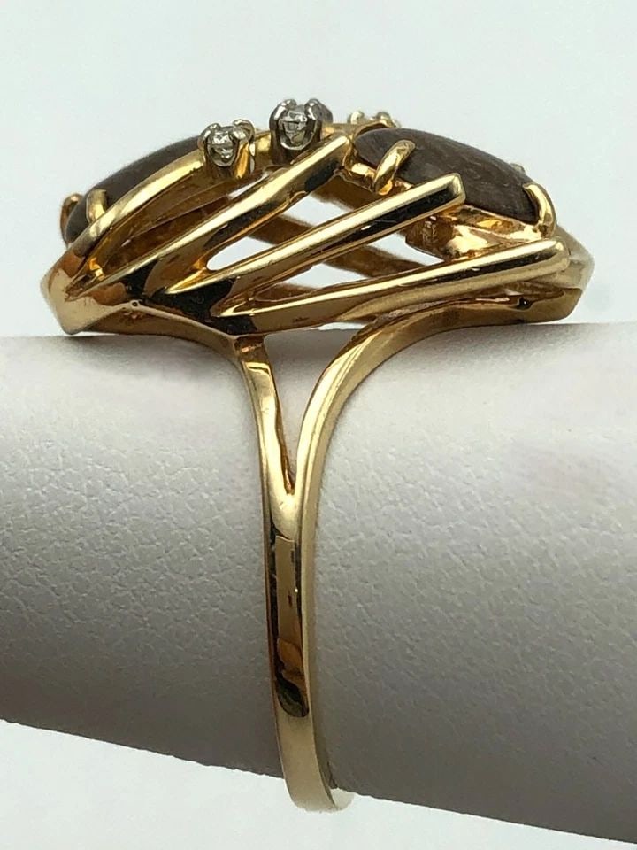 14K GOLD RING, TWO ARAGONITE STONES, 0.08CTW DIAMONDS (SIZE 7.75) 6.1G (1 of 2)