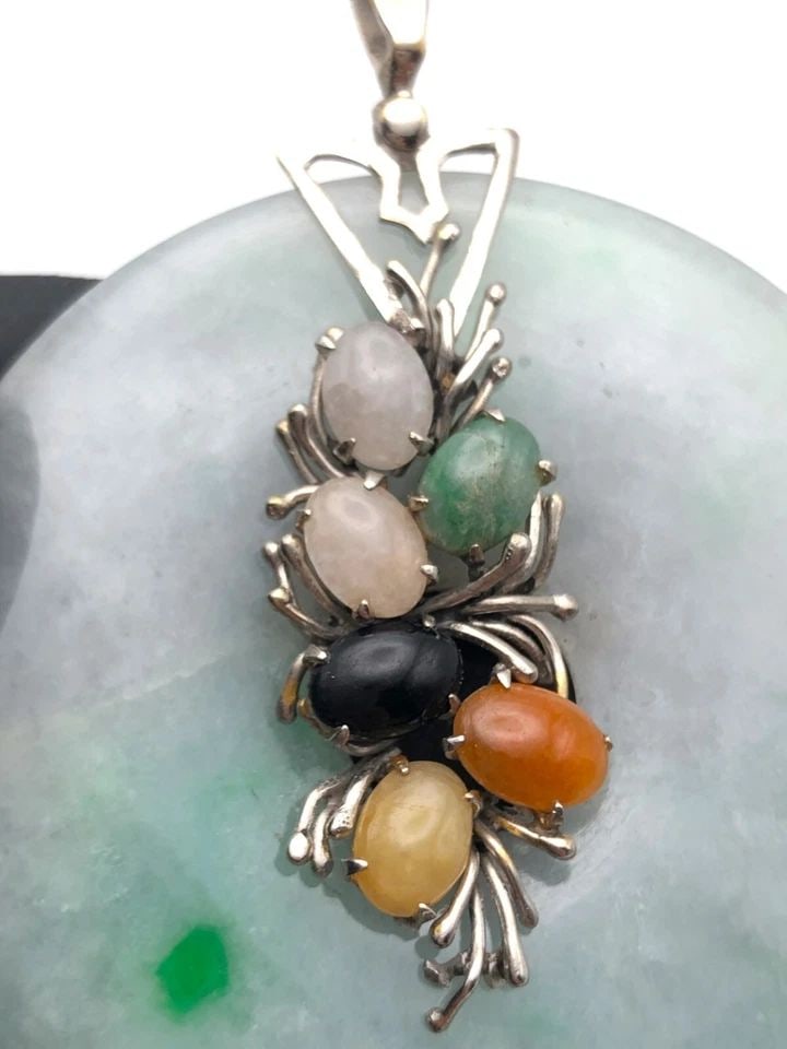 10K WHITE GOLD, ROUND JADE PENDANT, WITH MULTI-COLORED JADE STONES (23.9 GRAMS) (1 of 2)