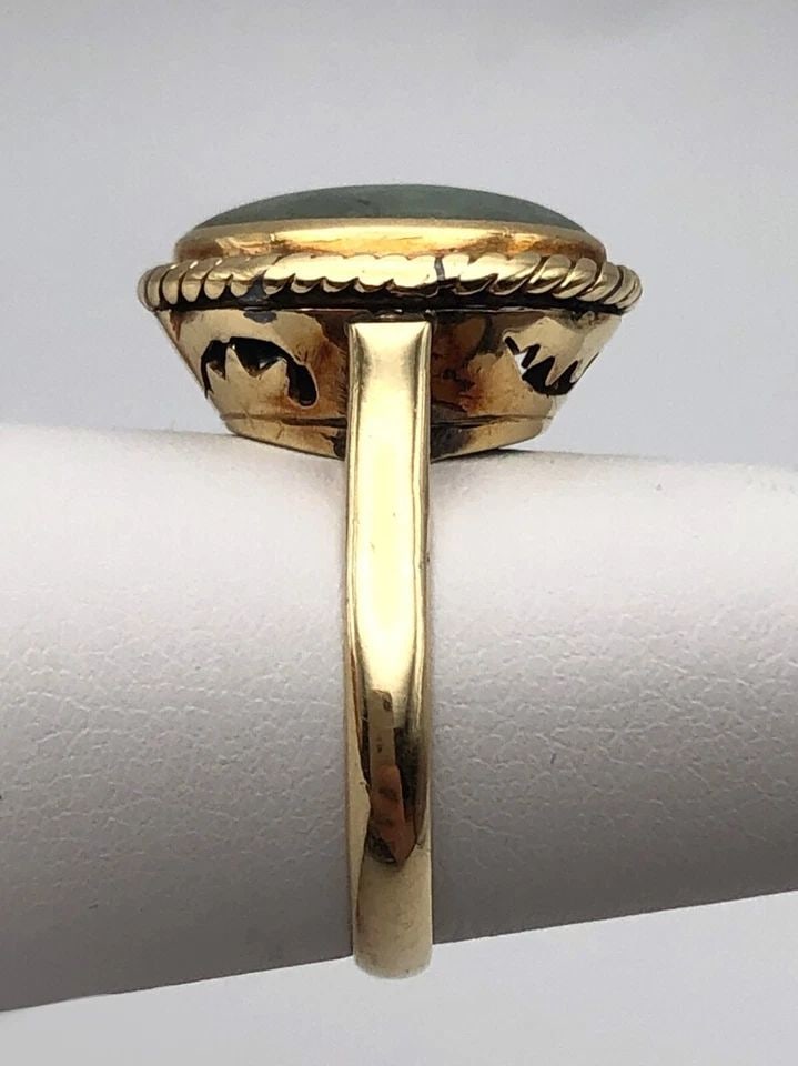 14K GOLD MG RING SET WITH OVAL CABOCHON JADE (SIZE 7) 6 GRAMS (1 of 2)