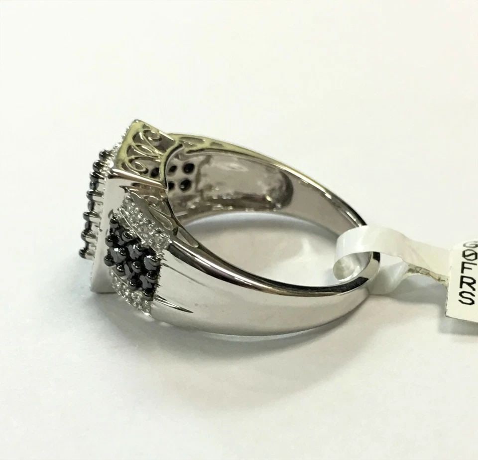 NEW 14K WHITE GOLD RING WITH BLACK & WHITE DIAMONDS (SIZE 6.75) 4.2 GRAM (1 of 2)
