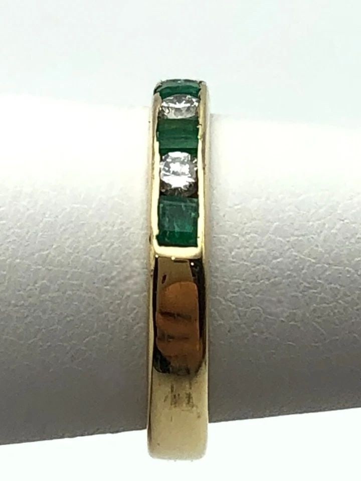 14K GOLD RING/BAND, NATURAL EMERALDS, 0.30CTW DIAMONDS (SIZE 6) 3 GRAMS (1 of 2)