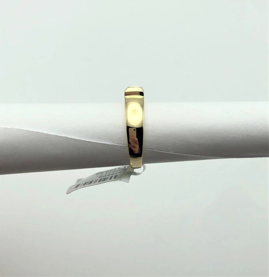 NEW 14K GOLD RING SQUARE SHAPED HEAD WITH 0.12CTW DIAMONDS (SIZE 7) 4.8 GRAM: 14K GOLD RING WITH SQUARE SHAPED HEAD SET WITH 0.12CTS DIAMONDS (SIZE: 7) 14k Gold Ring with Square Shaped Head set with Diamonds You are bidding on a 14k Gold Ring with Square Shaped Head set with Di