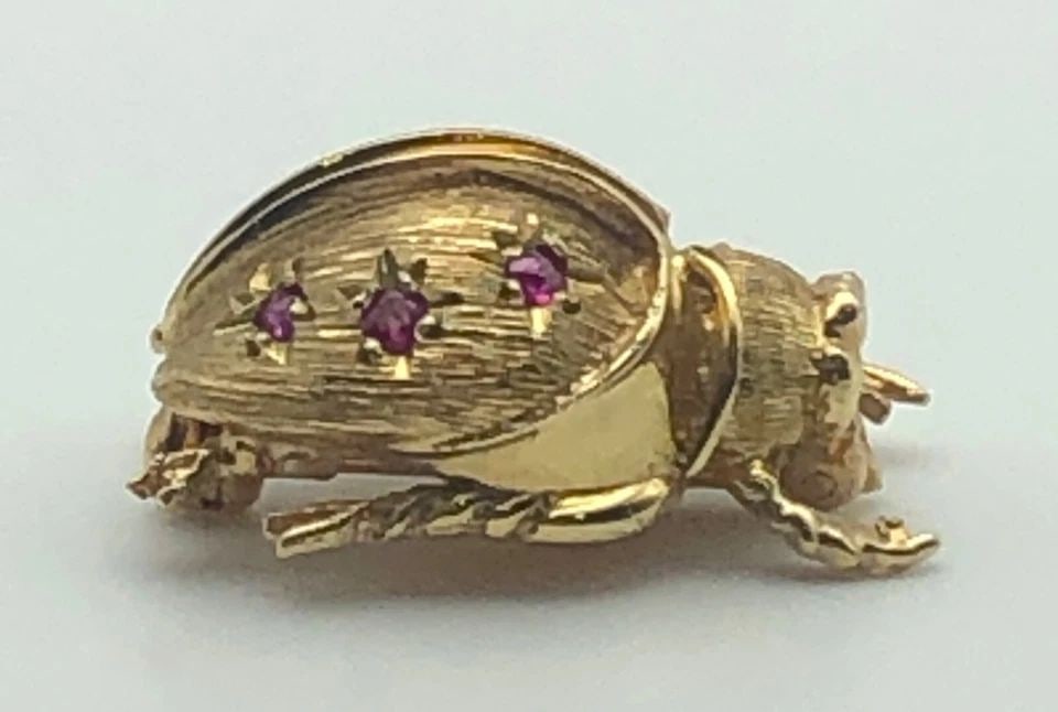 VINTAGE 14K GOLD BEETLE PIN / BROOCH SET WITH 6 NATURAL RUBIES 5 GRAMS (1 of 2)