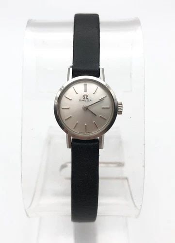 WOMEN'S VINTAGE OMEGA STAINLESS STEEL WATCH 17 JEWELS 18MM (1 of 2)