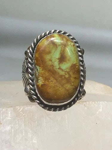 TURQUOISE RING NAVAJO STERLING SILVER COPPER WOMEN MEN: TURQUOISE RING NAVAJO STERLING SILVER COPPER WOMEN MEN Turquoise ring Navajo sterling silver copper women men Size. 10.75 Between a size 10.75 and a size 11 Signed AC Weight 18.1g Length. 1. 1/4" Widt
