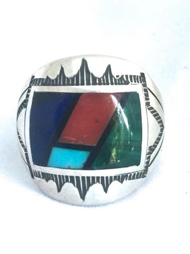 NAVAJO RING TURQUOISE VINTAGE STERLING SILVER NATIVE AMERICAN SIZE 9.75 RB MEN: NAVAJO RING TURQUOISE VINTAGE STERLING SILVER NATIVE AMERICAN SIZE 9.75 RB MEN Navajo Ring Turquoise Vintage Sterling Silver Native American Onyx Coral Ring Size 9.75 Signed RB Weight 14.2 Length 7/8"