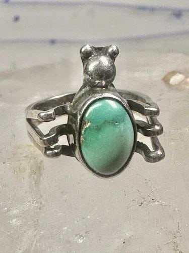 SPIDER BUG RING TURQUOISE SOUTHWEST SIGNED CORTEZ SIZE 5 STERLING SILVER WOMEN: SPIDER BUG RING TURQUOISE SOUTHWEST SIGNED CORTEZ SIZE 5 STERLING SILVER WOMEN Spider Bug ring turquoise southwest signed Cortez size 5 sterling silver women girls Size 5 Weight 3.8g Length 5/8" Width
