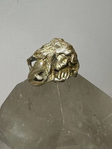 FACE RING SIZE 6 FIGURATIVE BAND STERLING SILVER WOMEN: FACE RING SIZE 6 FIGURATIVE BAND STERLING SILVER WOMEN Face ring size 6 figurative band sterling silver women Size 6 open band adjustable -- made this way Weight 14.7g Length 1. 1/2" Width. 3/4" Thinn