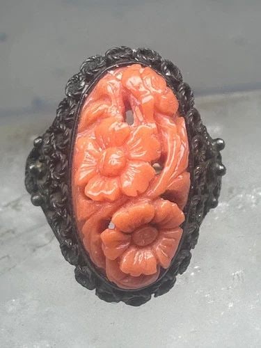 VINTAGE FLORAL RING SALMON CORAL FLOWER CARVED PINKY BAND SIZE 4 STERLING SILVER: Vintage Floral ring salmon coral flower carved pinky band size 4 sterling silver women vintage or antique A bit of gold vermeil on the inside of the band Size 4 Weight. 4.8g Length 7/8" Width. 3/8" Th