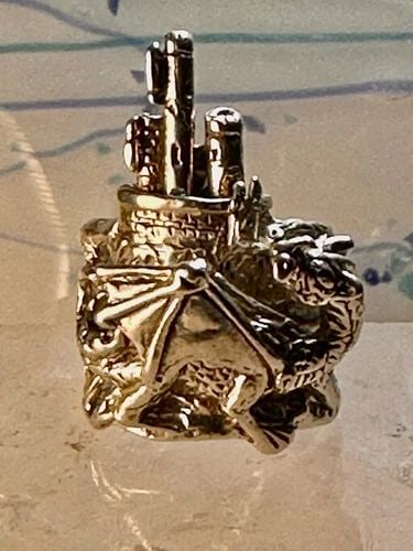 CASTLE DRAGON RING SIZE 6.25 MEDIEVAL STERLING SILVER WOMEN: CASTLE DRAGON RING SIZE 6.25 MEDIEVAL STERLING SILVER WOMEN Castle Dragon ring size 6.25 Medieval sterling silver women Size 6.25 Weight 19.3g Width. 1. 1/4" Thinnest part of band 1/4"