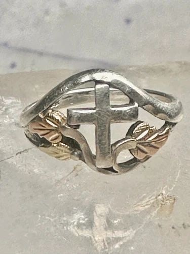 BLACK HILLS GOLD RING CROSS RELIGIOUS LEAVES FLORAL BAND PINKY SIZE 4.7 STERLING (1 of 2)