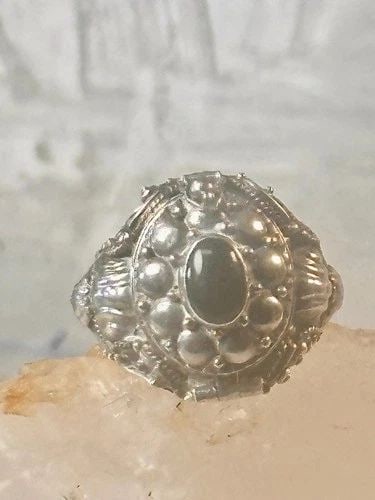 VINTAGE POISON RING BLACK ONYX BOHO RING SIZE 7.75 STERLING SILVER WOMEN GIRLS (1 of 2)