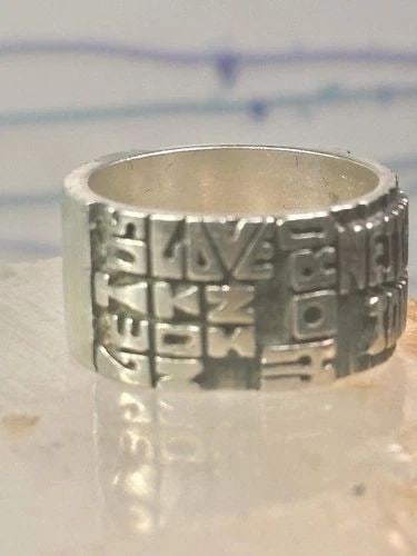 LOVE RING VALENTINE WORDS BAND SIZE 7.75 STERLING SILVER WOMEN GIRLS: LOVE RING VALENTINE WORDS BAND SIZE 7.75 STERLING SILVER WOMEN GIRLS Love Ring Valentine words band size 7.75 sterling silver women girls "Let Us not Love neither in Tonque but in Deed & in Truth" Siz