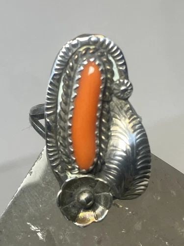 CORAL RING SIZE 5 NAVAJO PINKY LONG STERLING SILVER WOMEN: CORAL RING SIZE 5 NAVAJO PINKY LONG STERLING SILVER WOMEN Coral ring Navajo long pinky sterling silver women Size 5 Weight 4.1g Length 1. 1/8" Width. 5/8" Thinnest part 1/8"