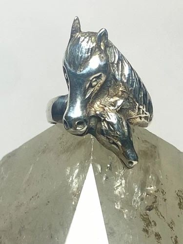 HORSE RING HORSES COWGIRL PINKY BAND STERLING SILVER WOMEN GIRLS: HORSE RING HORSES COWGIRL PINKY BAND STERLING SILVER WOMEN GIRLS horse ring horses cowgirl pinky band sterling silver women girls Size 5.75 Weight 6g Widest part 11/16" Thinnest part 1/8"