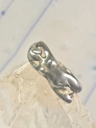 NUDE LADY RING FIGURATIVE PINKY BAND SIZE 4.25 STERLING SILVER WOMEN: NUDE LADY RING FIGURATIVE PINKY BAND SIZE 4.25 STERLING SILVER WOMEN Nude lady ring figurative band size 4.25 sterling silver women Size. 4.25 Weight 2.8g Width 1/4" Thinnest part of band. 1/8"
