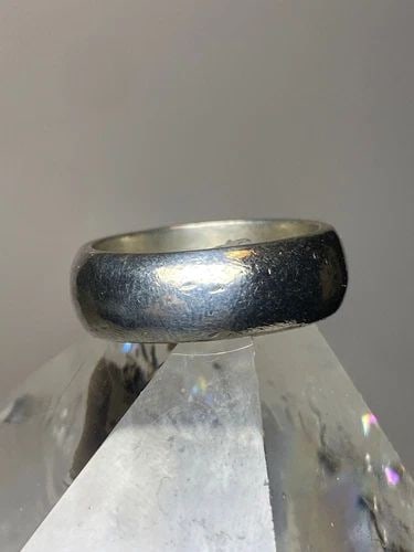 VINTAGE PLAIN RING MEXICO SIZE 5.75 WEDDING BAND STACKER STERLING SILVER E: VINTAGE PLAIN RING MEXICO SIZE 5.75 WEDDING BAND STACKER STERLING SILVER E Vintage Plain ring Mexico wedding band stacker sterling silver E Signed Mexico I leave the rings unpolished until I sell .. I