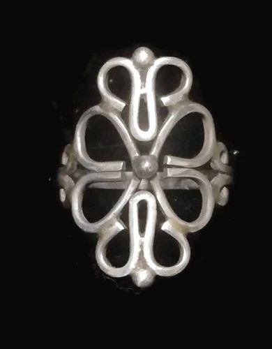 VINTAGE LACEWORK FILIGRE STERLING SILVER RING SOUTHWEST PINKY BAND SIZE 5 MEXICO (1 of 2)